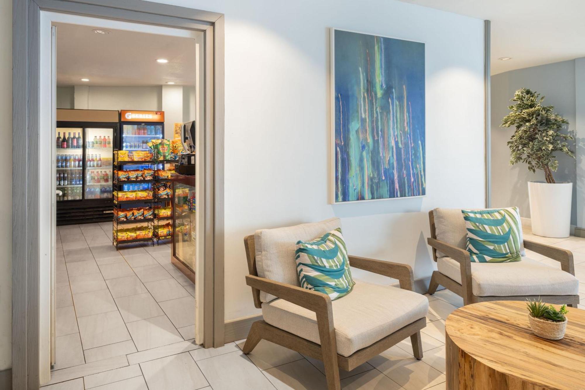 Courtyard By Marriott Nassau Downtown/Junkanoo Beach Exterior foto